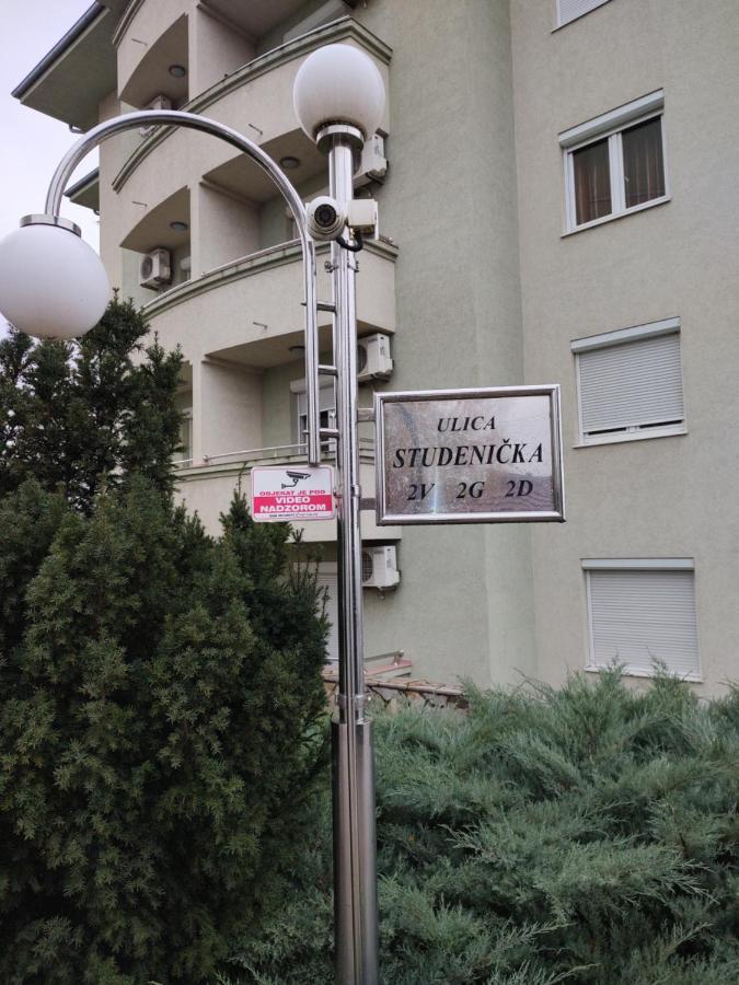 Apartman Mali Raj Vrnjačka Banja Екстериор снимка